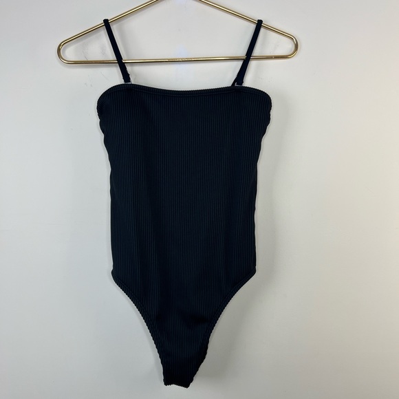 Abercrombie & Fitch Swim Abercrombie Fitch Black Ribbed One Piece